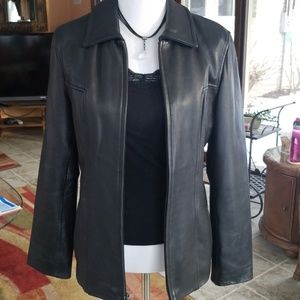 WINLET BLACK LEATHER JACKET
